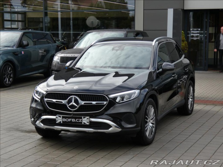 Mercedes-Benz GLC 2,0 220d 4M, 1.Maj, ČR, D 2024