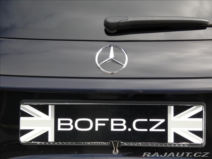Mercedes-Benz GLC 2,0 220d 4M, 1.Maj, ČR, D 2024