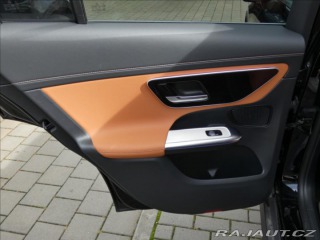 Mercedes-Benz GLC 2,0 220d 4M, 1.Maj, ČR, D 2024