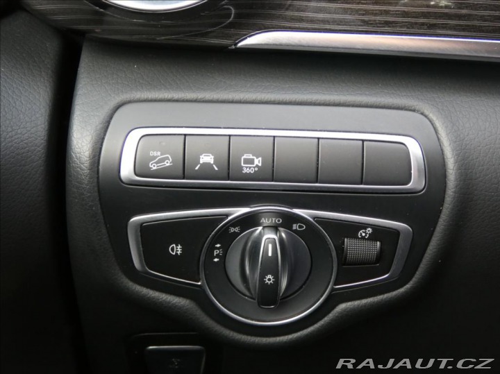 Mercedes-Benz V 2,0 250d 4M, 1.Maj, ČR, D 2024