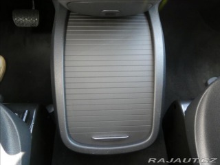Mercedes-Benz V 2,0 250d 4M, 1.Maj, ČR, D 2024