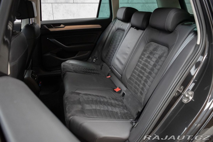 Volkswagen Passat 2.0 TDI 110*DSG*KAMERY360 2019