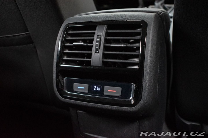 Volkswagen Passat 2.0 TDI 110*DSG*KAMERY360 2019