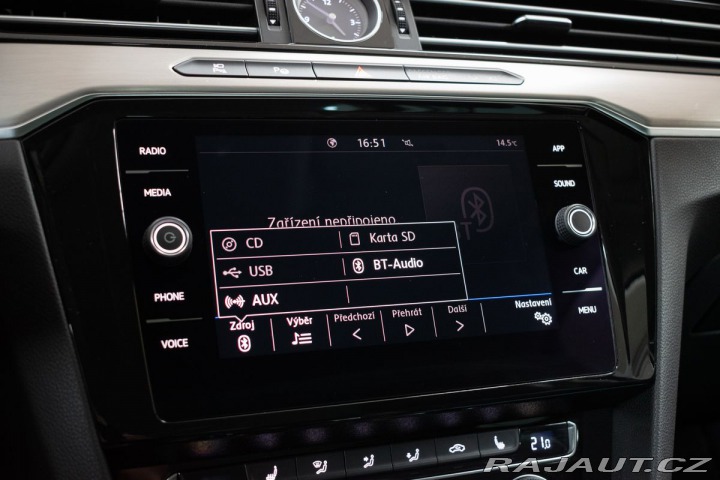 Volkswagen Passat 2.0 TDI 110*DSG*KAMERY360 2019