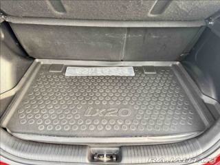 Hyundai ix20 1,4 I TRIKOLOR 1.MAJITEL 2018