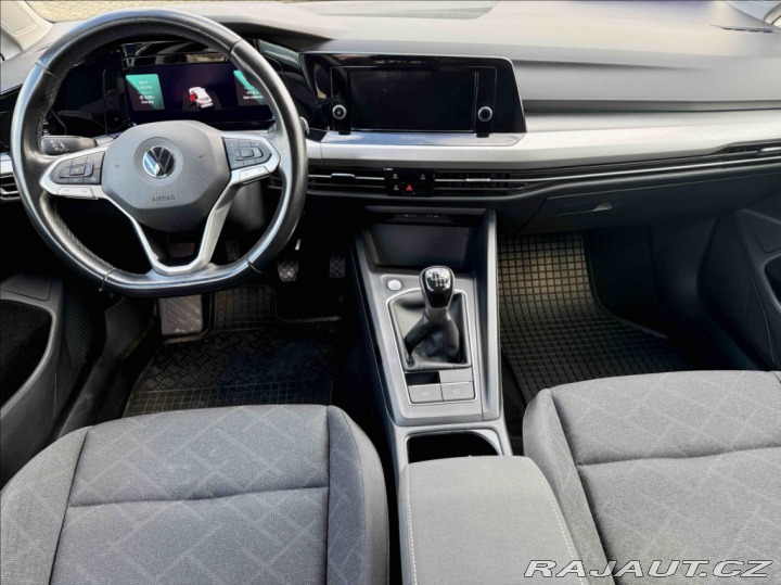 Volkswagen Golf 1,0 TSI VIII VARIANT LIFE 2021