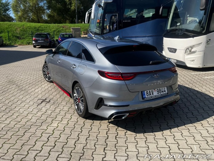Kia ProCeed 1,6   TGDi 2021