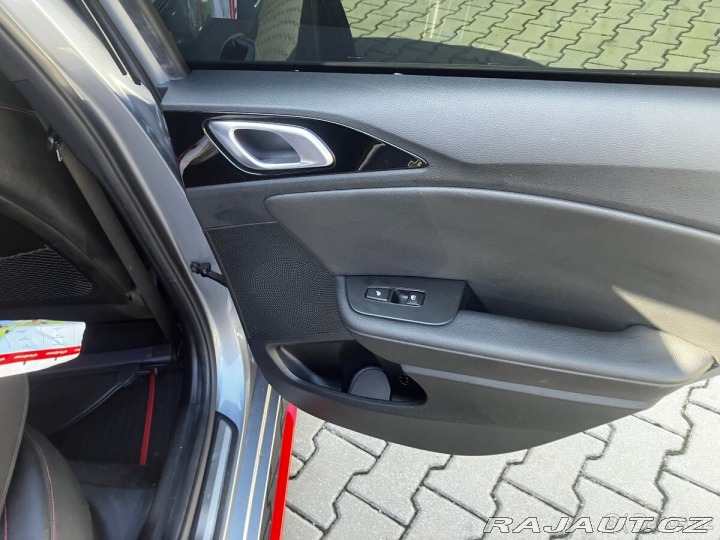 Kia ProCeed 1,6   TGDi 2021