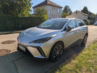 MG MG4 77 kWh (180 kW) 2024