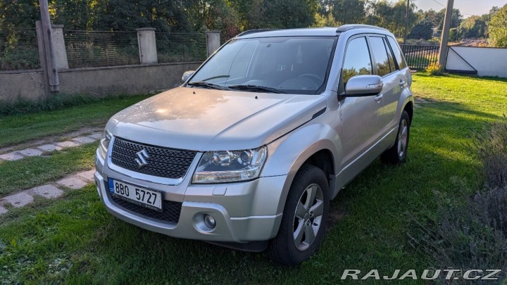 Suzuki Grand Vitara 2,4   JLX-ES 4×4, manuál, 2011