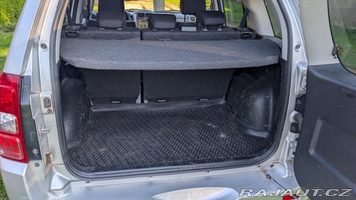 Suzuki Grand Vitara 2,4   JLX-ES 4×4, manuál, 2011