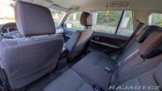 Suzuki Grand Vitara 2,4 JLX-ES 4×4, manuál, 2011