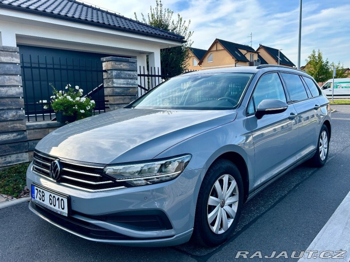 Volkswagen Passat 2,0 TDi 90kW B8 DSG KAM 2022