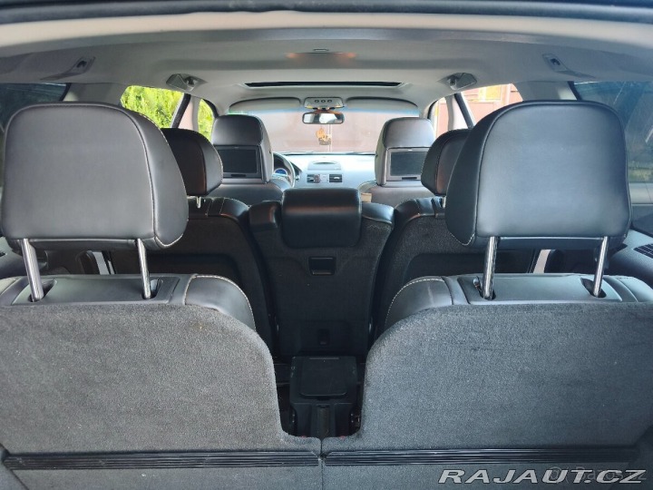 Volvo XC90 2,4 D5 120 kW, AWD, 7-m 2011