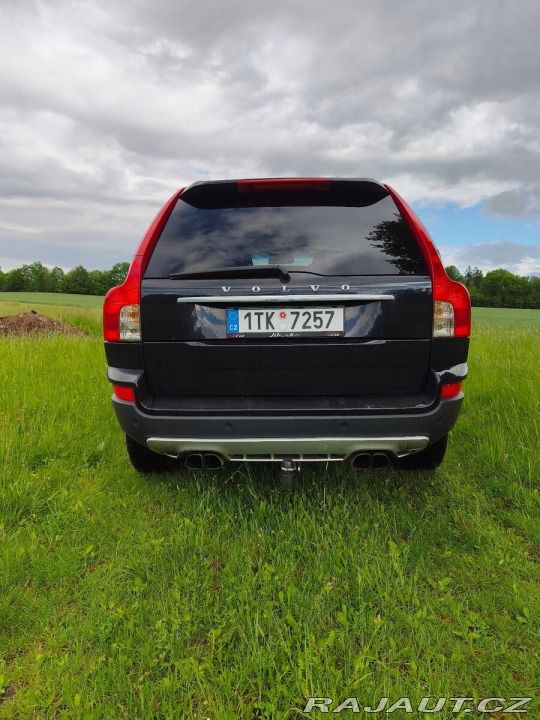 Volvo XC90 2,4 D5 120 kW, AWD, 7-m 2011