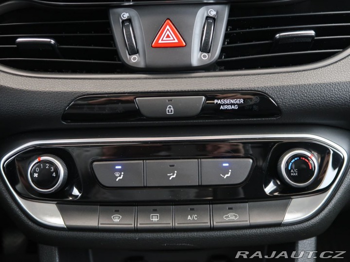 Hyundai i30 1.0T-GDI,88KW,Manuál,CZ,1 2021