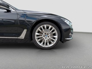 BMW 7 740i 2016