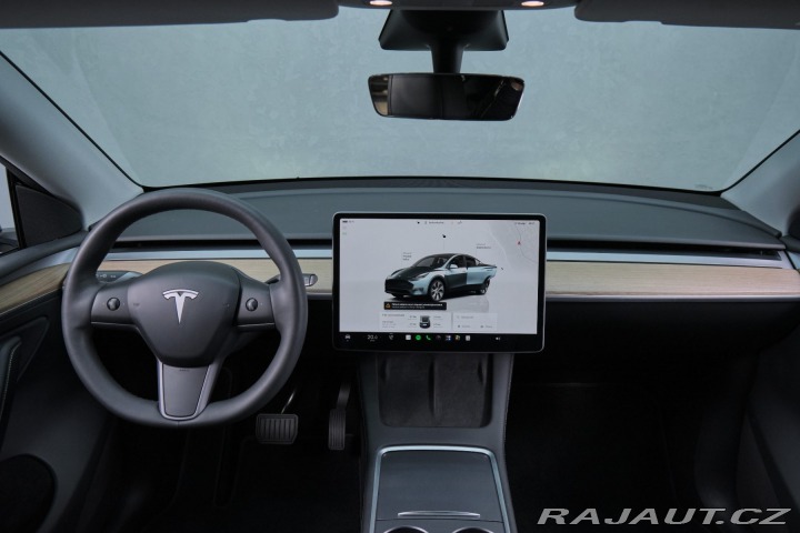 Tesla Model Y Dual Motor Long-Range 2023