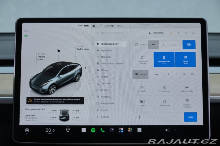 Tesla Model Y Dual Motor Long-Range 2023