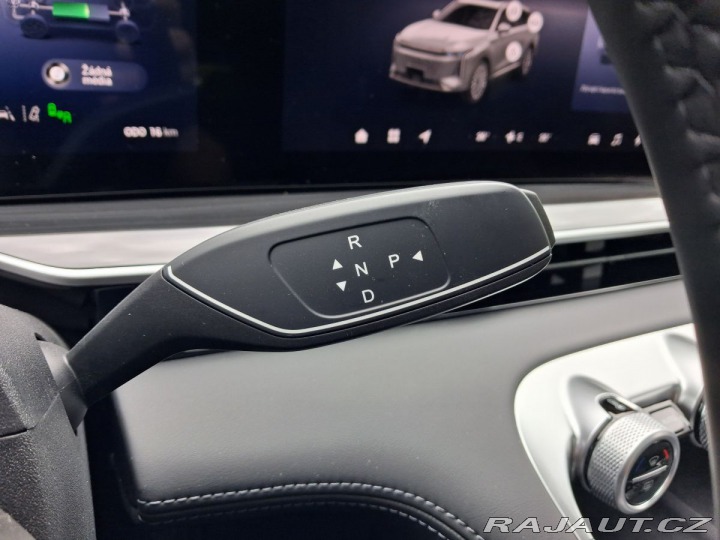 Omoda 9 Premium 1.5TGDI PHEV AWD 2026