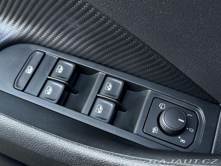 Škoda Kamiq 1.5TSi DSG Monte Carlo 15 2026