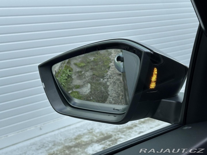 Škoda Kamiq 1.5TSi DSG Monte Carlo 15 2026