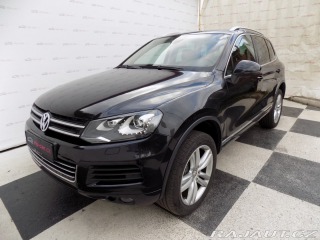 Volkswagen Touareg 3.0TDI/4x4/Chl.sedačky/LE