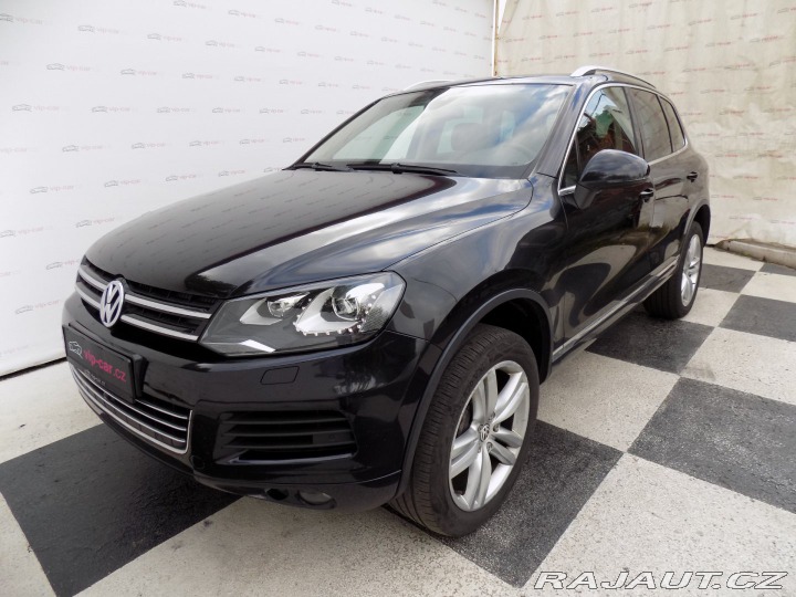 Volkswagen Touareg 3.0TDI/4x4/Chl.sedačky/LE 2010