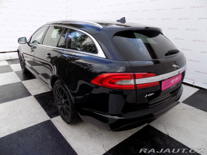 Jaguar XF 2.2d/Bi-xenon/AT/NAVI/ 2013
