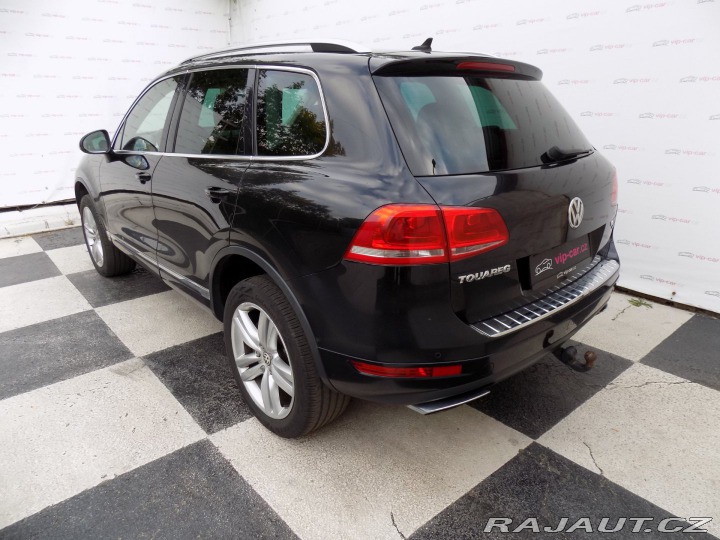 Volkswagen Touareg 3.0TDI/4x4/Chl.sedačky/LE 2010