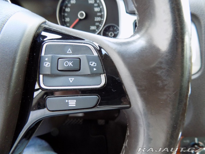 Volkswagen Touareg 3.0TDI/4x4/Chl.sedačky/LE 2010