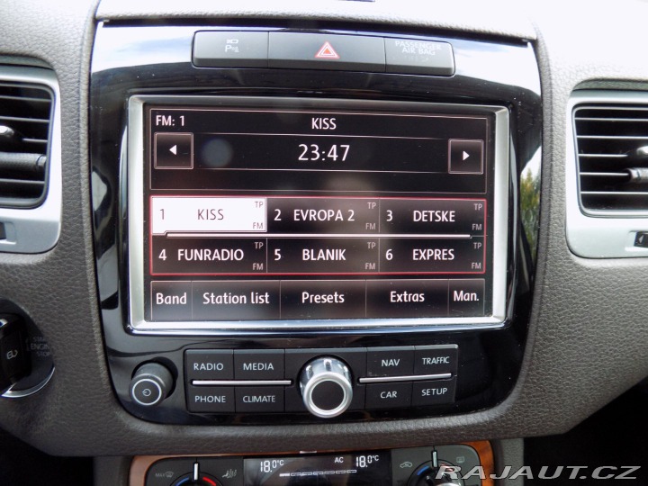 Volkswagen Touareg 3.0TDI/4x4/Chl.sedačky/LE 2010