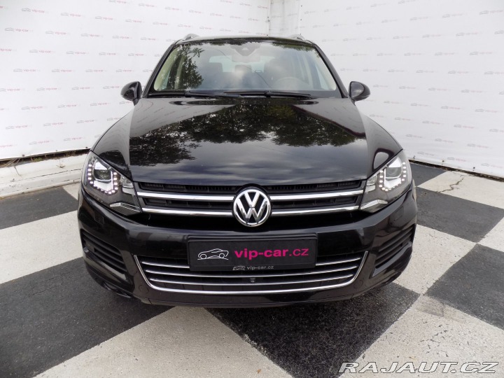 Volkswagen Touareg 3.0TDI/4x4/Chl.sedačky/LE 2010