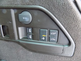 Volkswagen Touareg 3.0TDI/4x4/Chl.sedačky/LE 2010