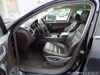 Volkswagen Touareg 3.0TDI/4x4/Chl.sedačky/LE 2010