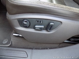 Volkswagen Touareg 3.0TDI/4x4/Chl.sedačky/LE 2010