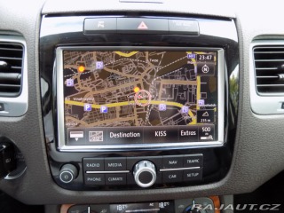 Volkswagen Touareg 3.0TDI/4x4/Chl.sedačky/LE 2010