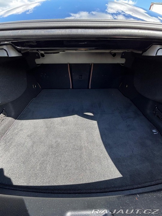 Mercedes-Benz CLA 200 (AMG Packet,Panorama) 2024