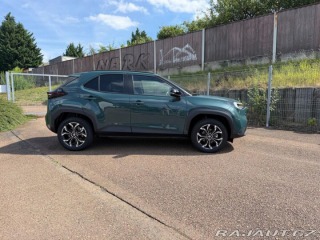Toyota Yaris Cross Style skladový vůz+ zimní 1800