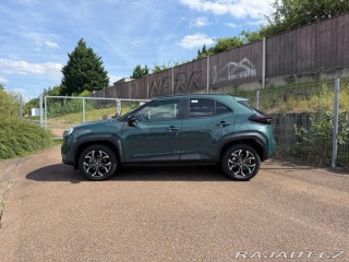 Toyota Yaris Cross Style skladový vůz+ zimní 1800