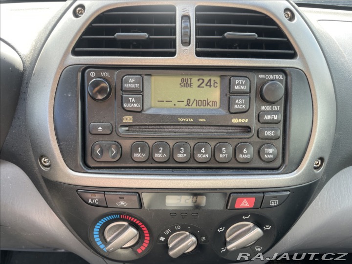 Toyota RAV4 2,0 D-4D 85kw Klima 4x4 p 2003