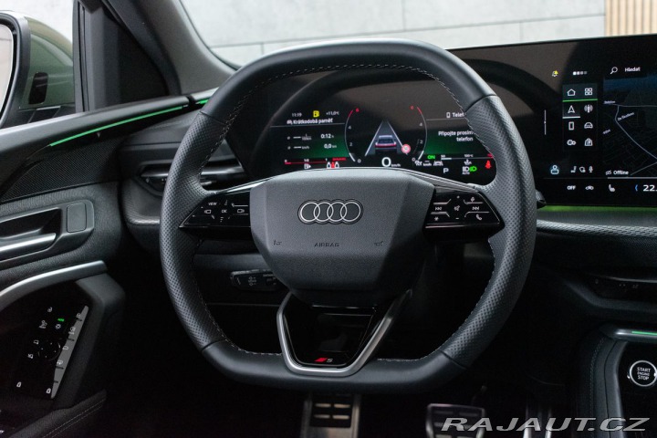 Audi Q5 2.0 TDI QUATTRO*S-LINE*ZÁ 2026