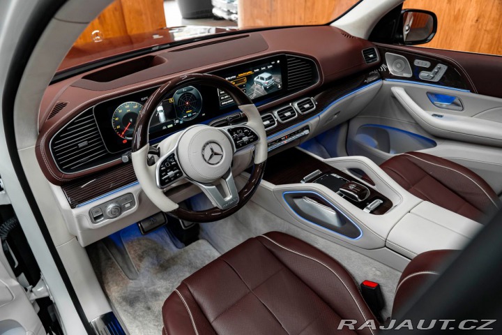 Mercedes-Benz GLS Maybach 2023