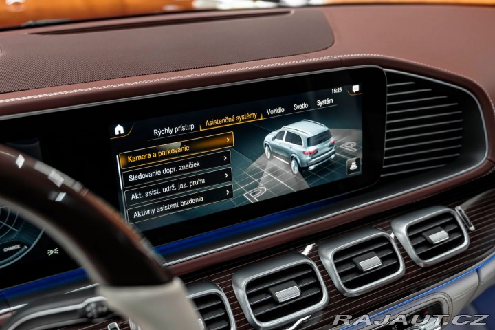 Mercedes-Benz GLS Maybach 2023