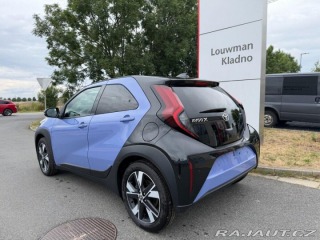 Toyota Aygo 1.5HEV Style Smart 1800