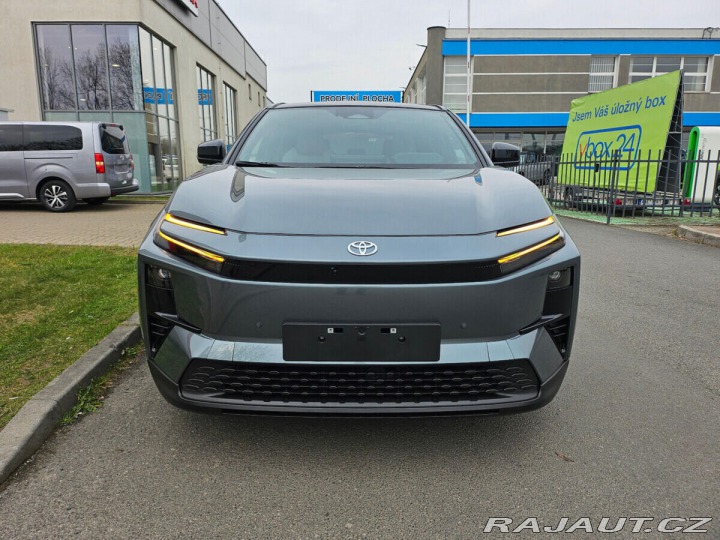 Toyota C-HR Executive VIP 4x4 1800