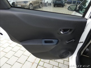 Toyota Yaris 1,3 1.33 VVT-i Trend,ČR,k 2013