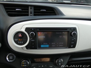 Toyota Yaris 1,3 1.33 VVT-i Trend,ČR,k 2013