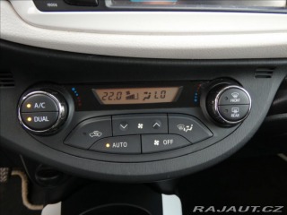 Toyota Yaris 1,3 1.33 VVT-i Trend,ČR,k 2013