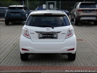 Toyota Yaris 1,3 1.33 VVT-i Trend,ČR,k 2013